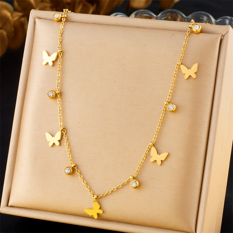Collar de Mariposa con Borlas  - Butterfly Clasp Deployant reseña y precio