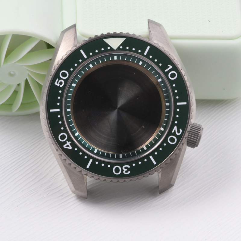 Caja de reloj de buceo Heimdll - Seiko Watch 5 Sports reseña y precio