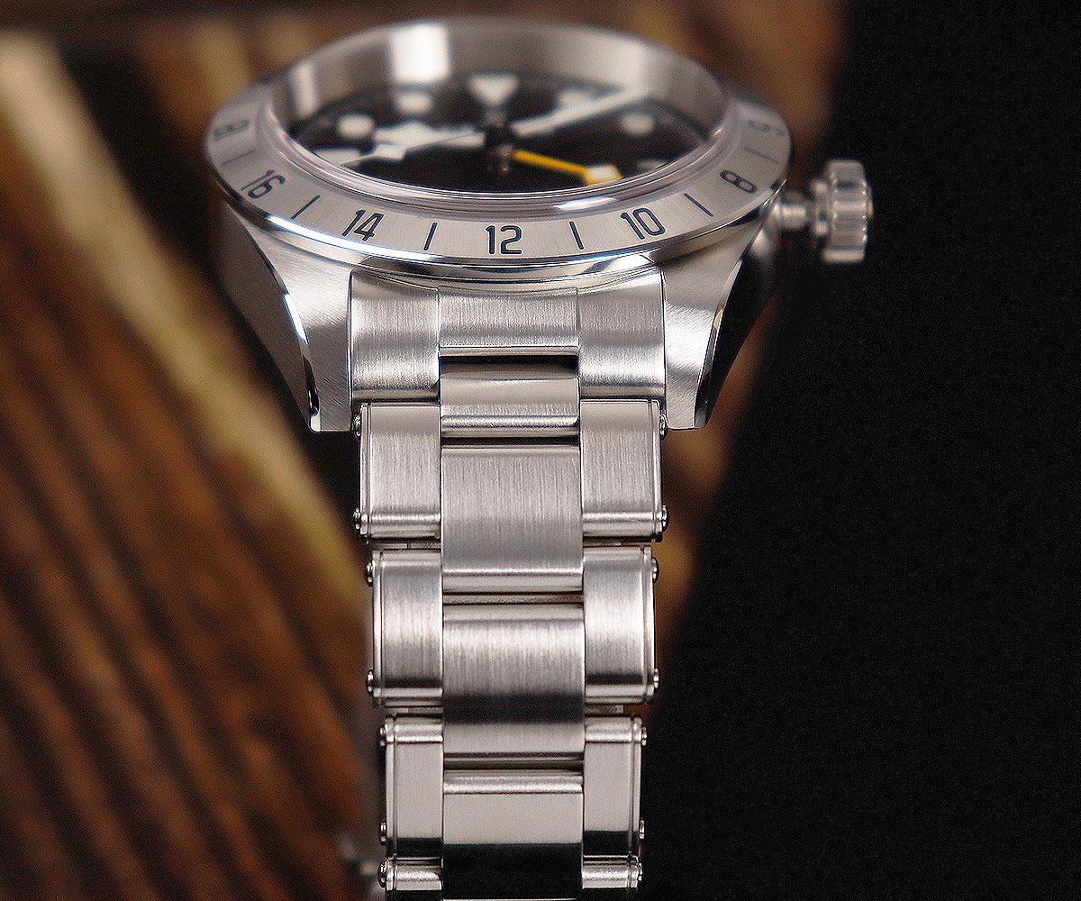 Cronos Vintage GMT 39mm NH34 r - Tropic Strap Vintage reseña y precio